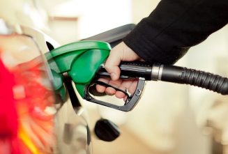 چرا نباید باک بنزین را کاملا پر کرد؟